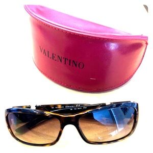 Valentino Sunnies
